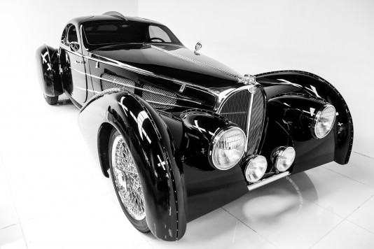 Miami Supercar Rooms restaurant