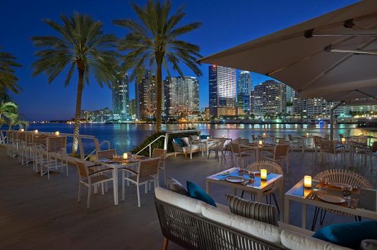 miami restaurants with a view