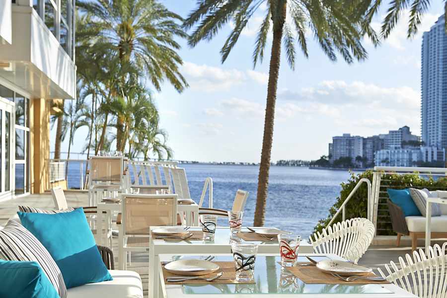 lunch Miami, lunch Brickell, MiamiCurated, lunch deals Miami