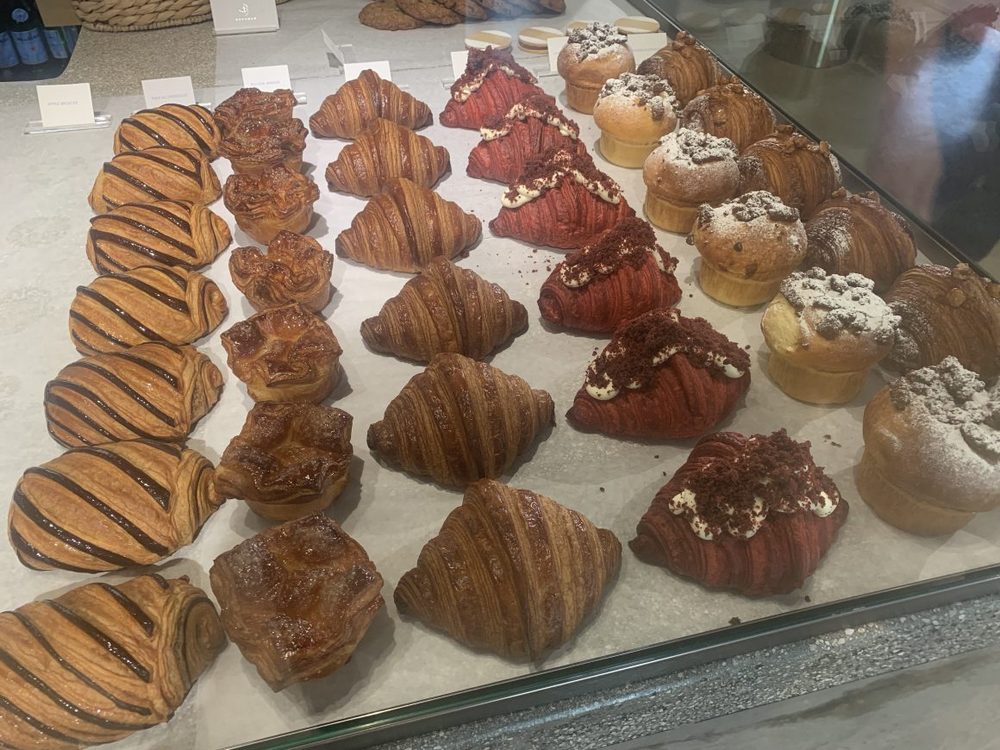 Bachour bakery coral gables, bachour, bachour bakery, MiamiCurated, new restaurants miami, new restaurants coral gables