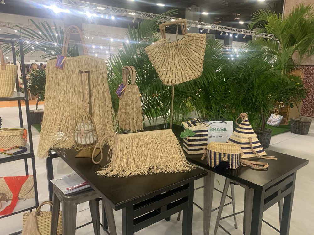 trends in beach totes, sisal beach totes