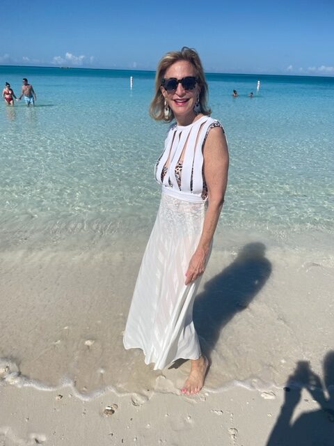 Scarlet lady review, miamicurated