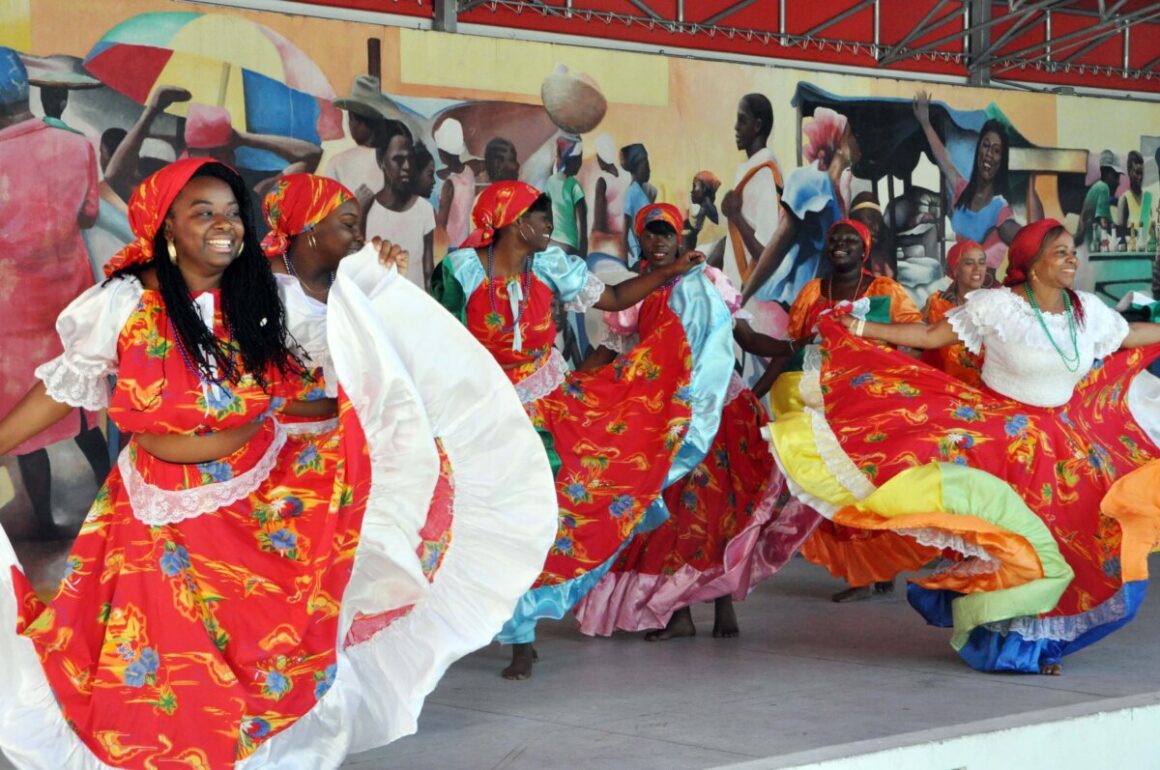 things to do in miami april 2022, miamicurated