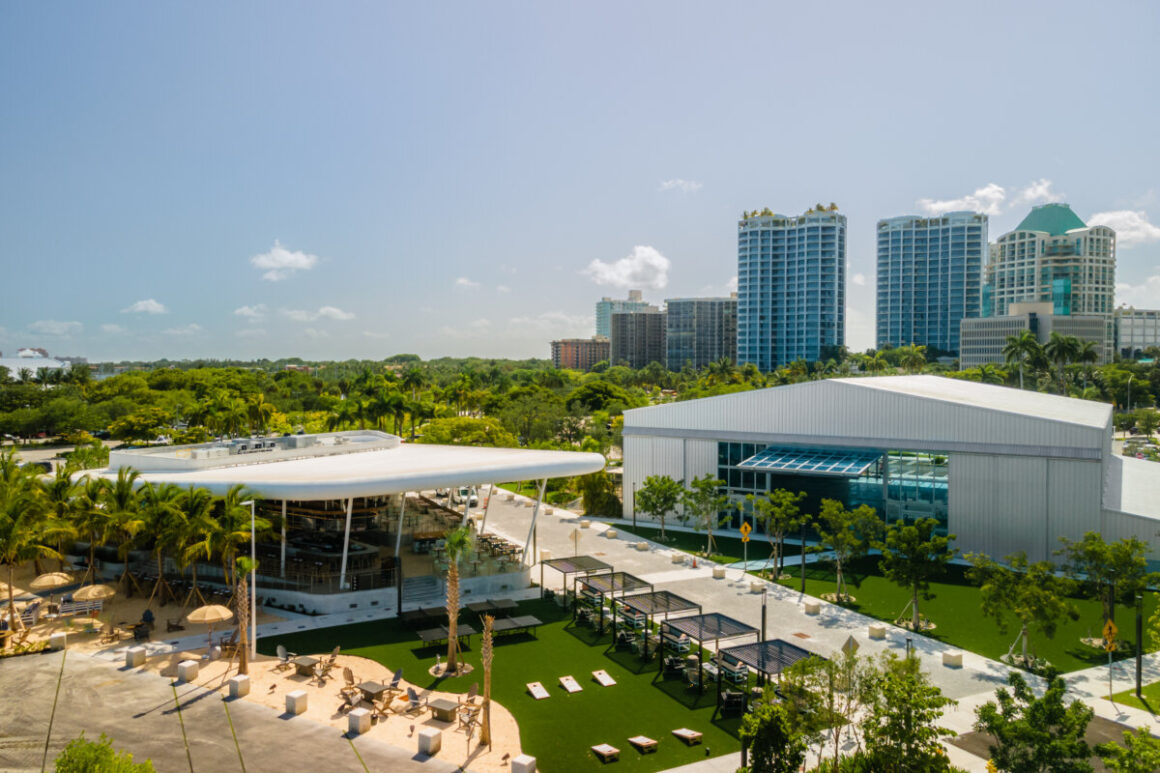 Bayshore Club, miamicurated
