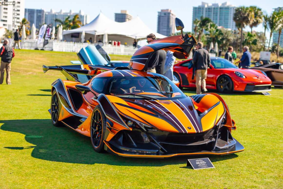 concours d'elegance, MiamiCurated