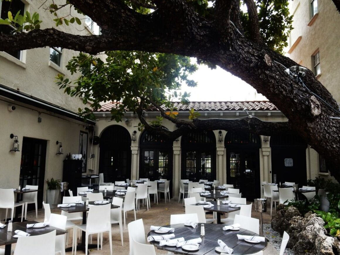 Seafood restaurants on miami beach, miamicurated