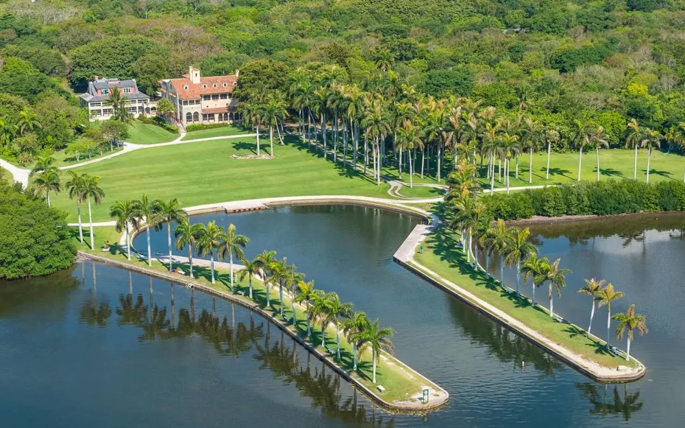 explore miami, miamicurated